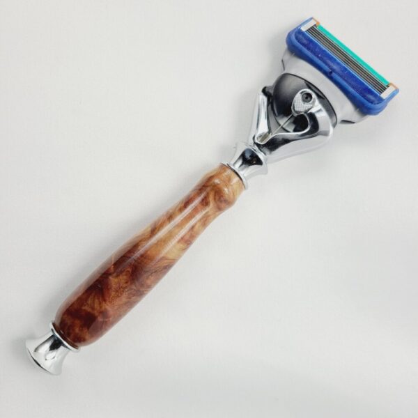 Product image of Flexball Proglide Fusion Australian Red Mallee Burl Razor