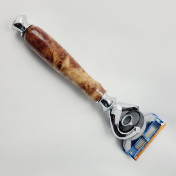 Product image of Flexball Proglide Fusion Australian Red Mallee Burl Razor