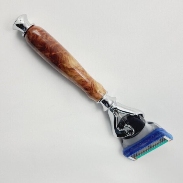 Product image of Flexball Proglide Fusion Australian Red Mallee Burl Razor