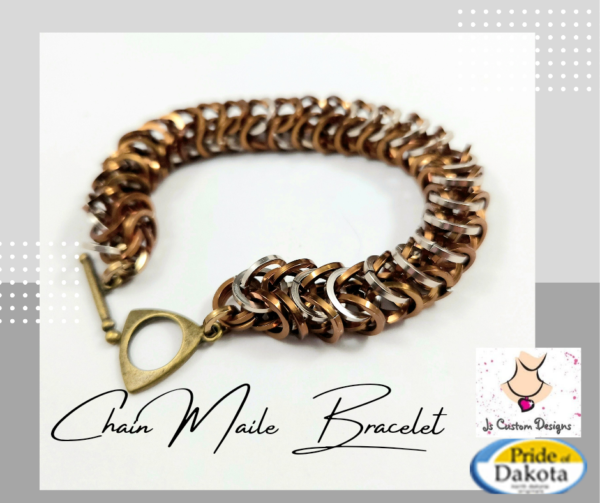 Shop North Dakota Chain Mailed Bracelet