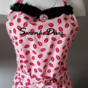 Product image of Handmade Apron, Pink with Red Lips Valentine’s Day | Swanke Diva®
