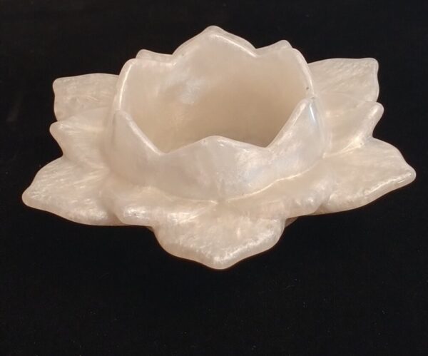 Product image of White lotus flower tea light holder