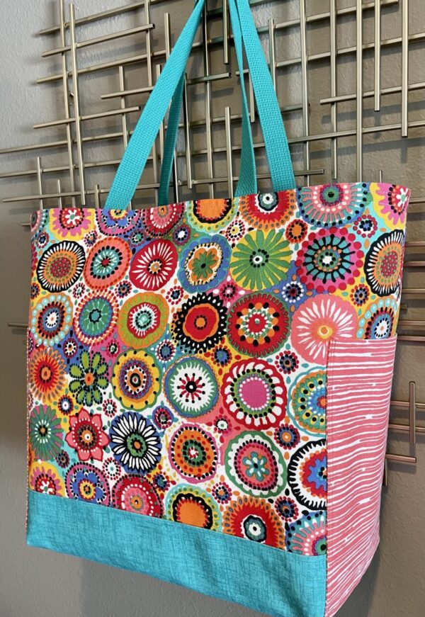 Product image of Everyday Tote Bag Bright Circles