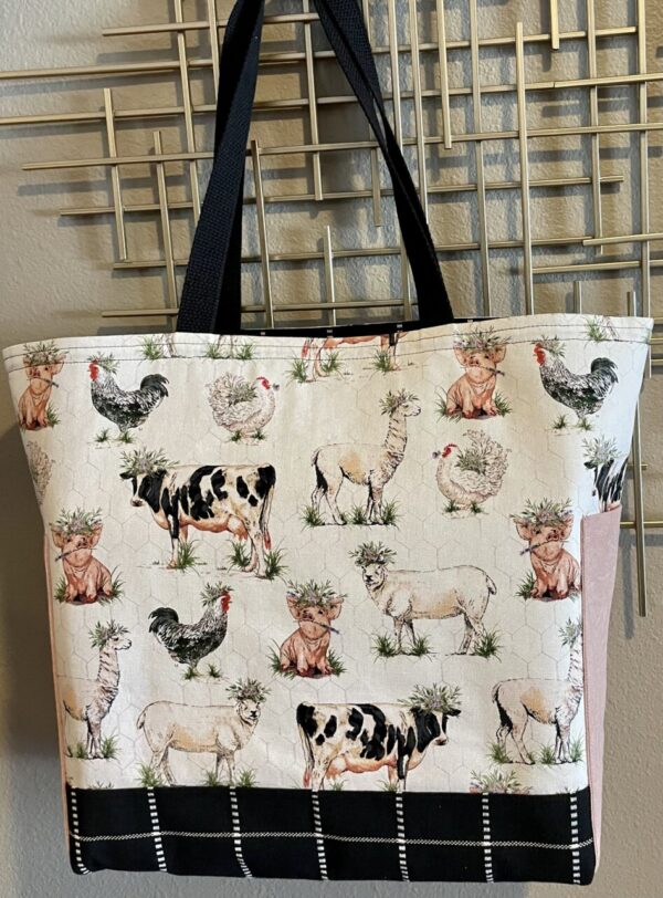 Product image of Everyday Tote Farm Animals