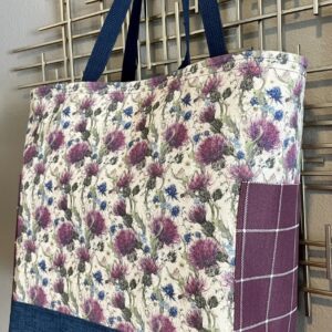 Product image of Everyday Tote Bag Purple Thistle