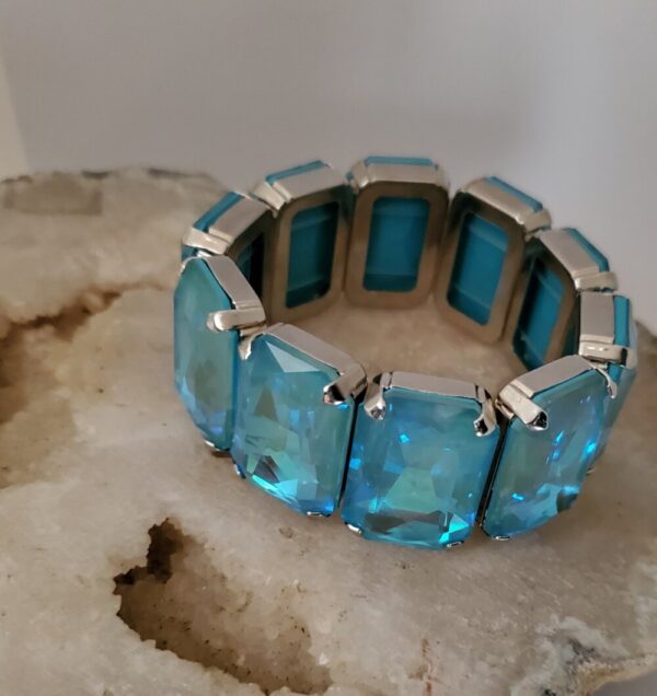Product image of Mermaid Kiss • Genuine Crystal Rectangle Stretch Bracelet