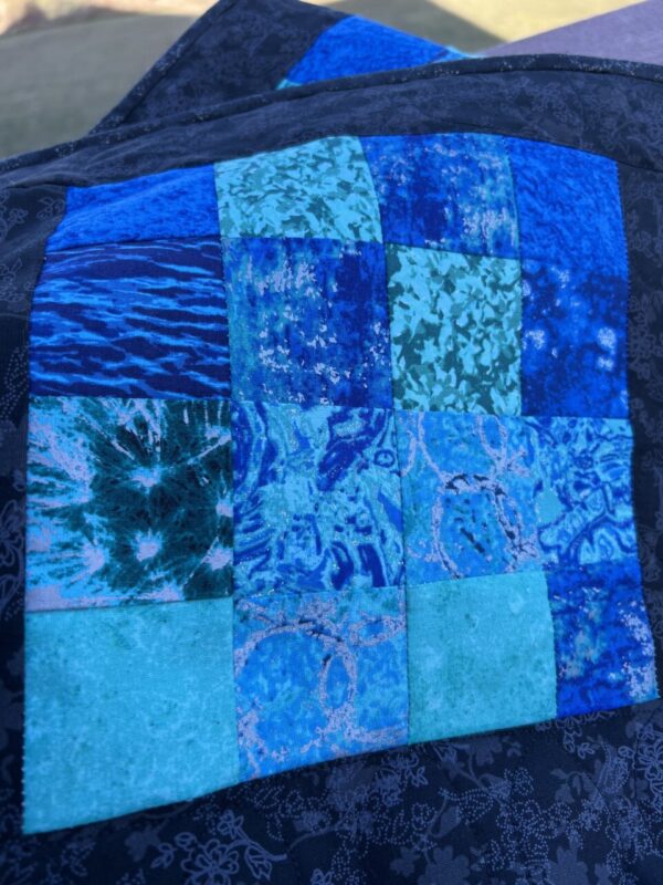 Product image of Blue/green Swirls quilt