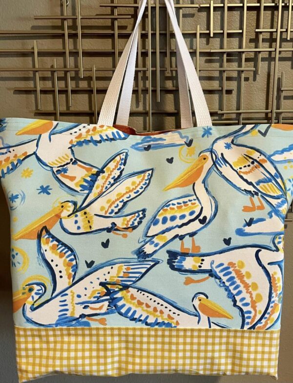 Product image of Oversized Tote Pelicans