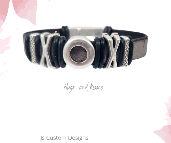 Product image of Hugs & Kisses Leather Bracelet