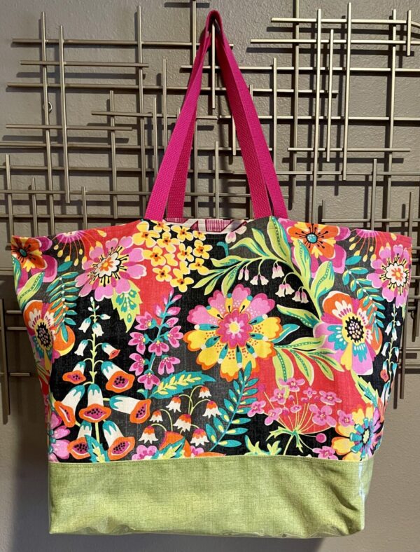 Product image of Oversized Tote Bright Flowers