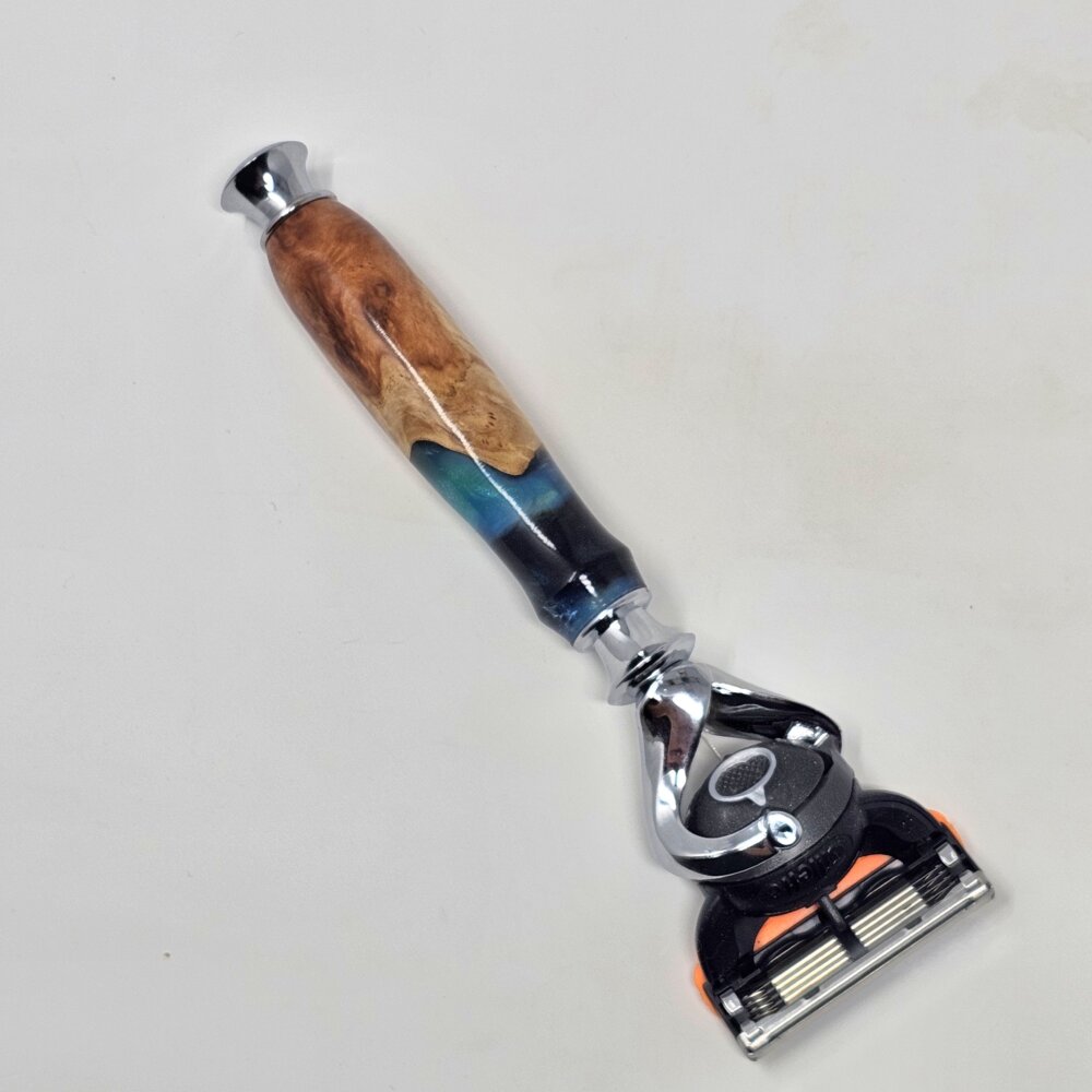 Flexball Proglide Fusion Australian Red Mallee Burl & Green Resin Razor