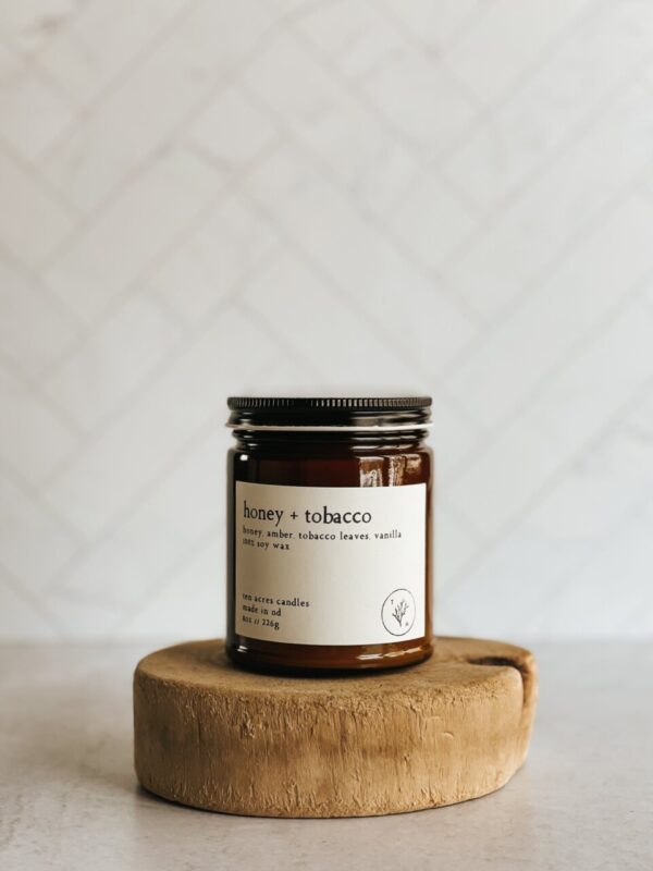 Product image of Honey + Tobacco // 8oz soy candle