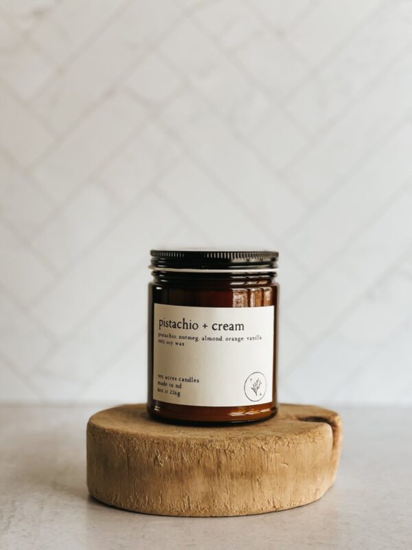 Product image of Pistachio + Cream // 8oz soy candle