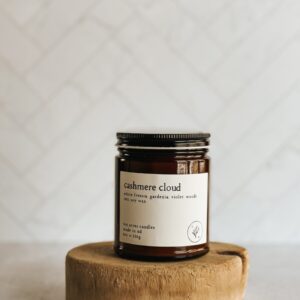 Product image of Cashmere Cloud // 8oz soy candle