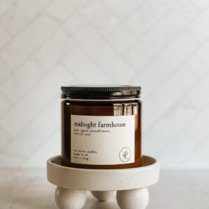 Product image of Midnight Farmhouse // 12oz soy candle
