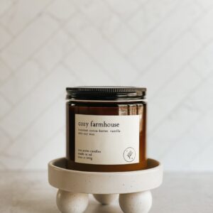 Product image of Cozy Farmhouse // 12oz soy candle