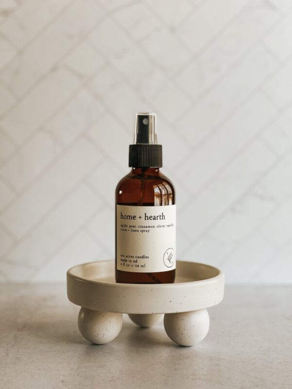 Product image of Home + Hearth // room + linen spray