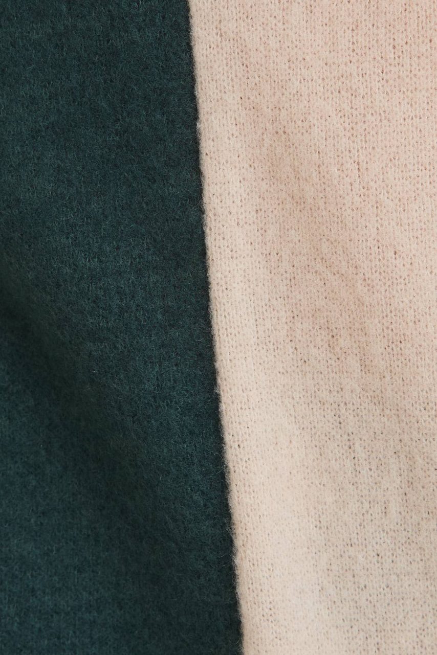 Product image of Emerald Brushed Top