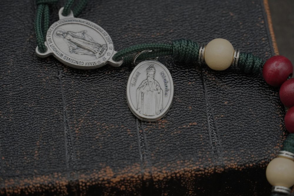 Product image of St. Nicholas Rosary – Christmas Rosary