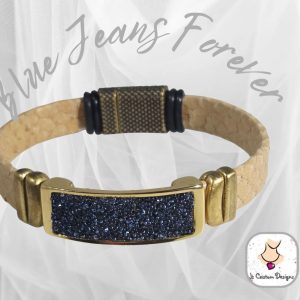 Product image of Crystal Chips in Antique Gold Brezel Leather Bracelet