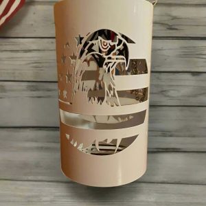 Product image of Hanging Eagle solar Luminary