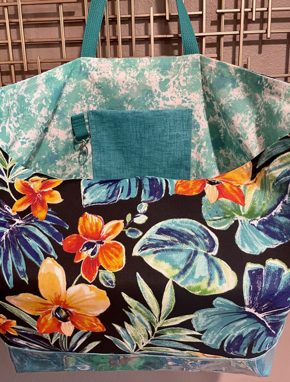 Product image of “Tropical Flowers” Oversized Tote